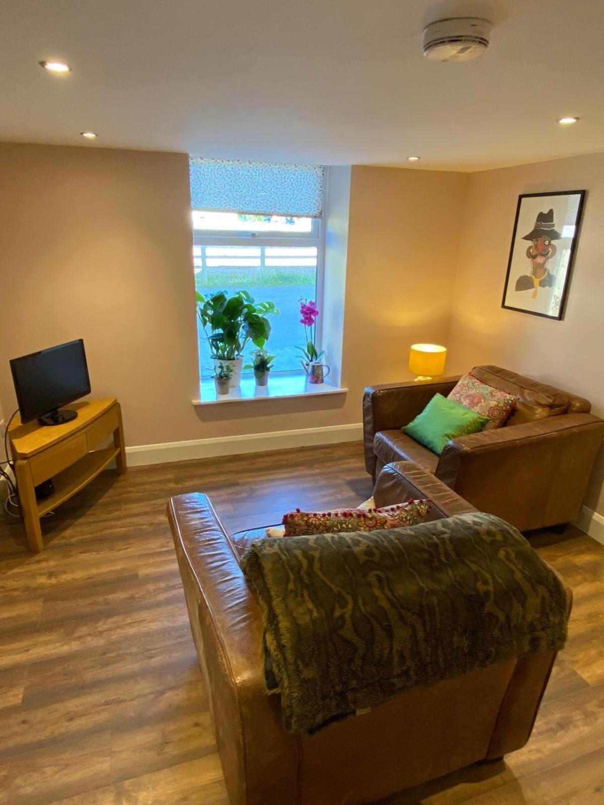 Croagh Patrick Studio Apartment Murrisk Exterior photo